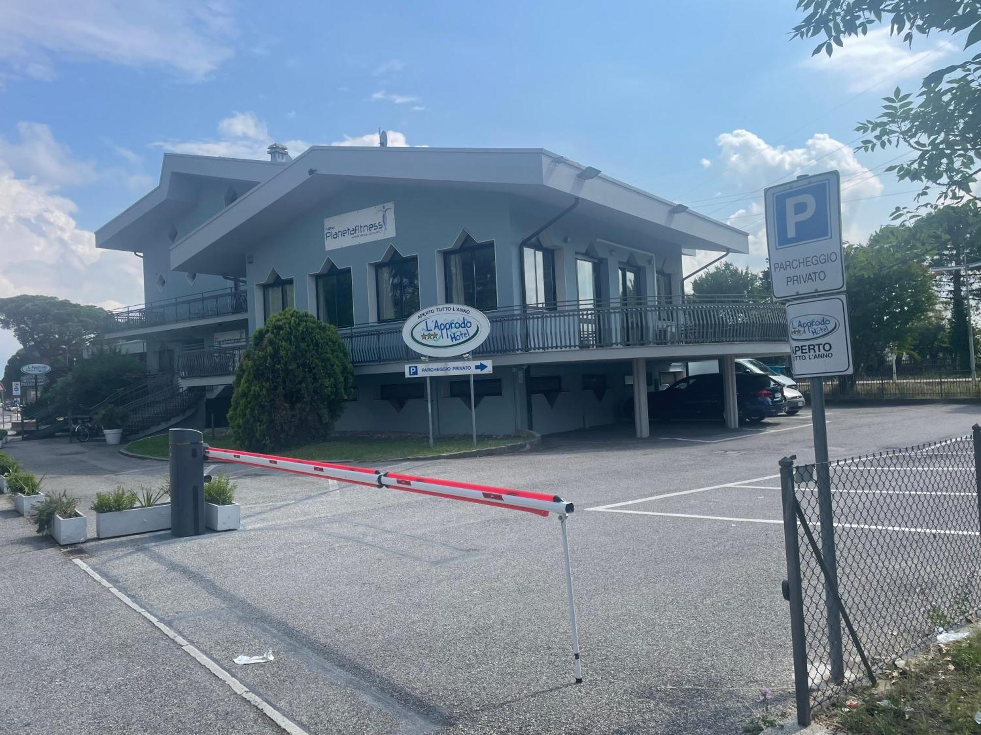 Hotel L'Approdo Cesenatico Exterior photo